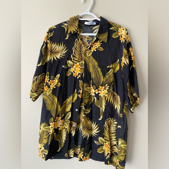 Floral Button Down - Picture 1 of 1